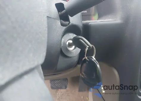 2002 Saturn S-Series Sl2 из США, поврежденный, VIN 1G8ZK52792Z207987